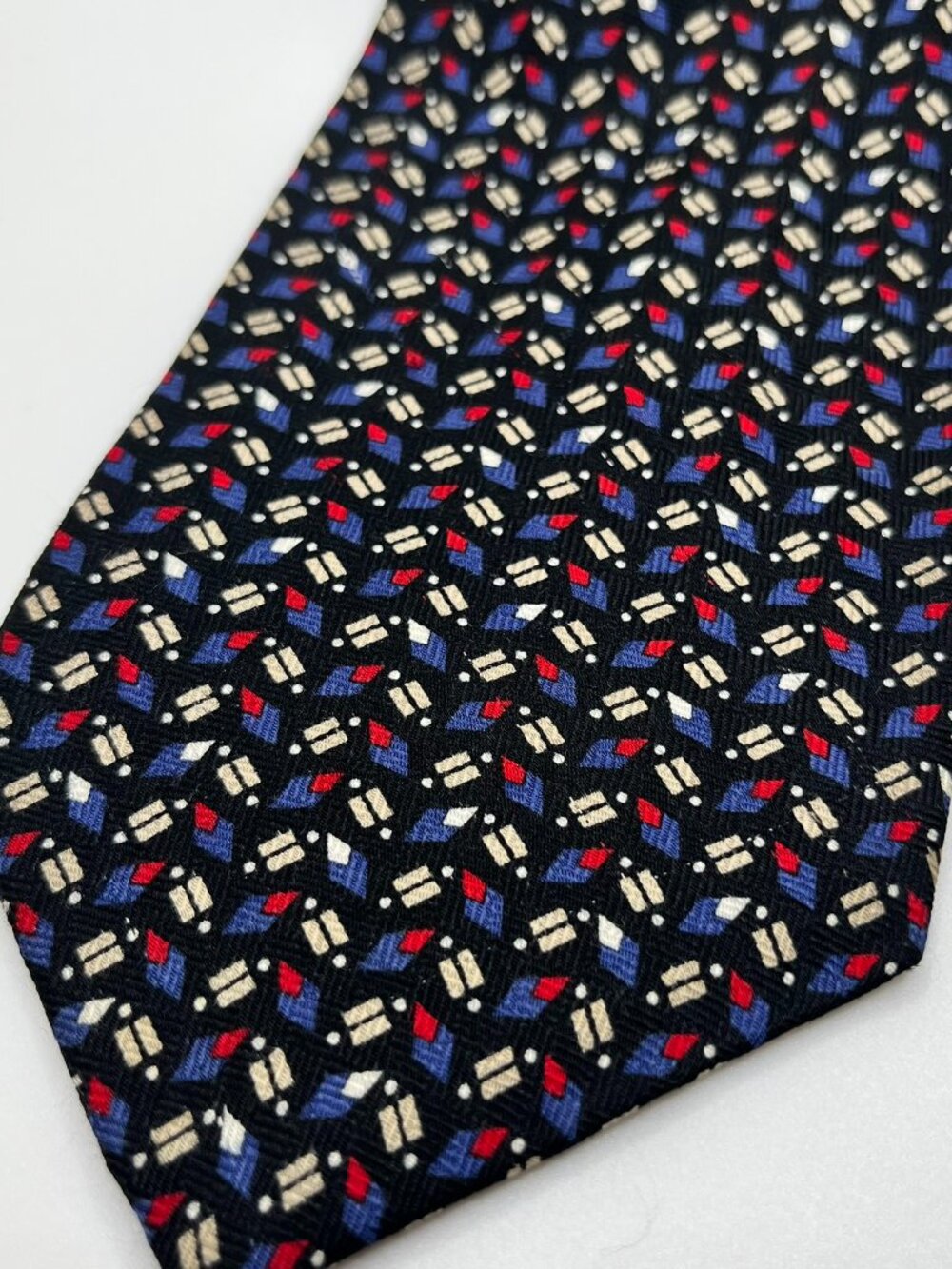 Woodward Tie Silk Red Blue Diamond Geometric 60 x 4 classic business work USA